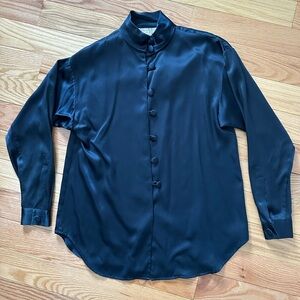 Ann Taylor 100% Silk Button-Front Blouse ✨